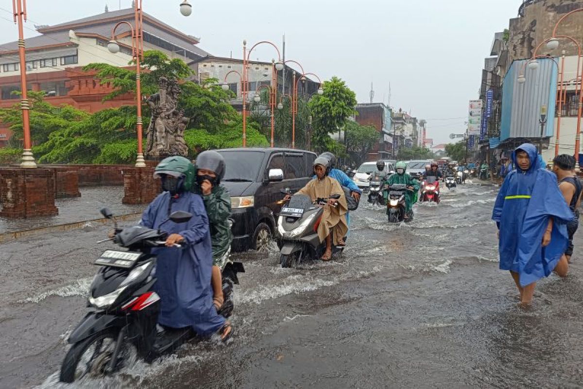 Peringatan BMKG, curah hujan ekstream di Bali