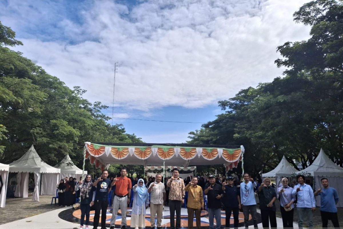 Komunitas peduli lingkungan apresiasi kinerja pemulung di HPSN 2025