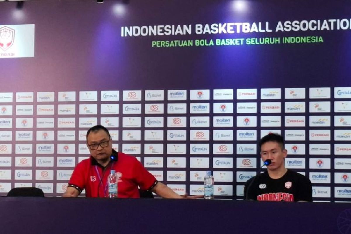 Coach Ahang soroti start lambat timnas basket lawan Korsel