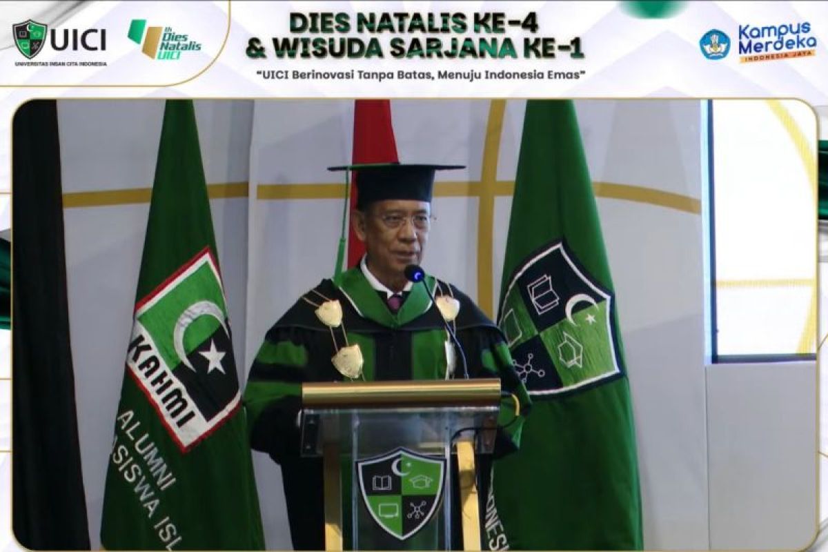 Wisuda perdana UICI: Langkah nyata cetak talenta digital masa depan