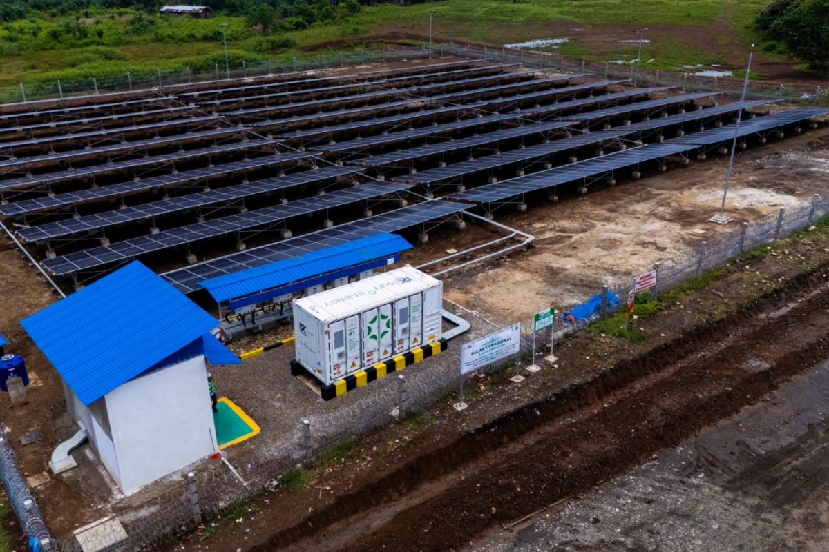 Anak usaha ABMM dan Sun Energy bangun PLTS CBESS pertama di Indonesia