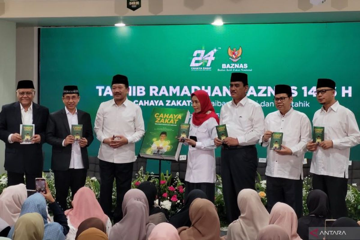 Ketua Baznas ajak warga tak khawatir "Indonesia Gelap" dengan berzakat