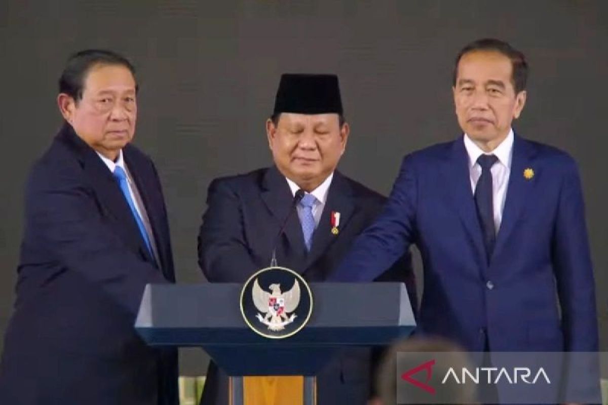 Prabowo, Jokowi dan SBY tekan tombol bersama secara resmi luncurkan Danantara