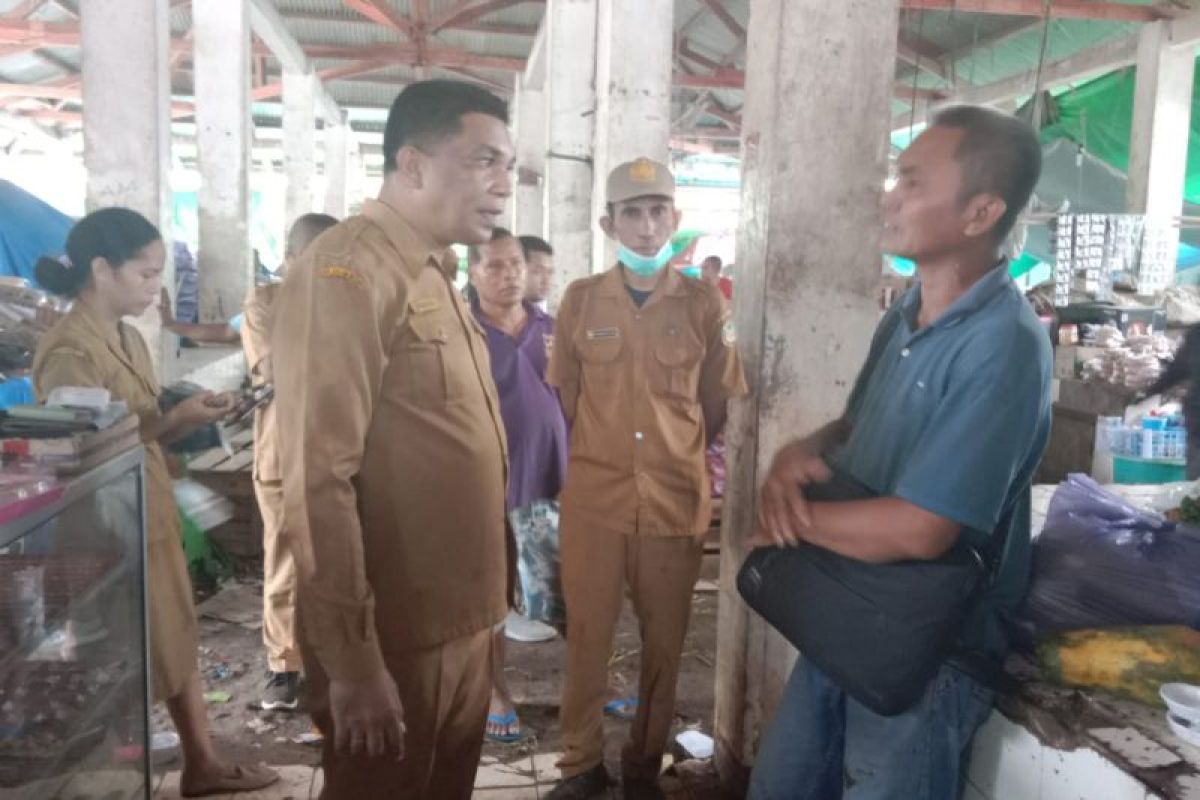 Pemkab Mabar pantau pasar pastikan ketersediaan bahan pokok