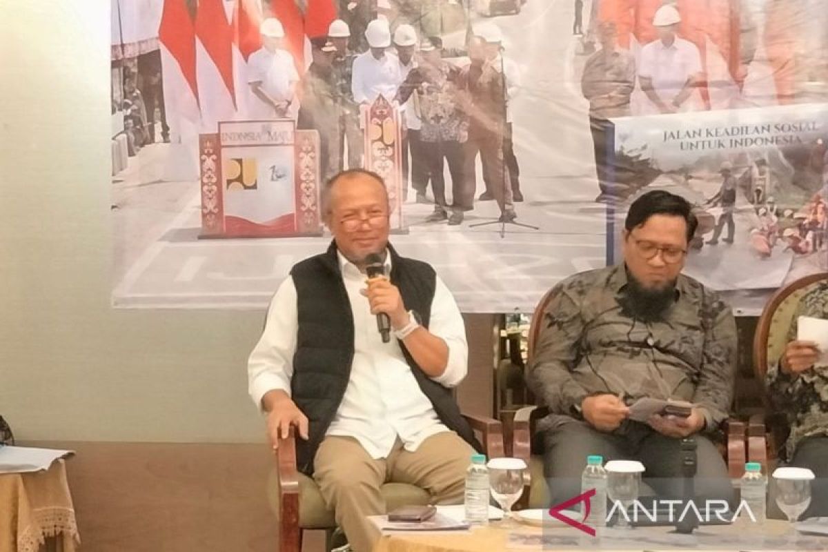 Pengamat: Pembangunan jalan daerah harus terkoneksi dengan tol