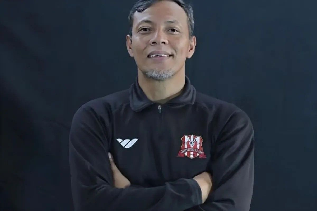 Persib sampaikan duka cita atas meninggalnya ayah Rachmat Irianto