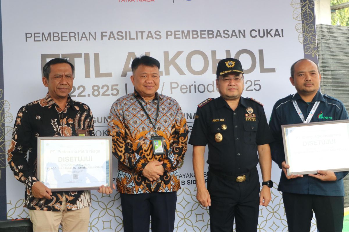 Bea Cukai Sidoarjo fasilitasi pembebasan cukai etil alkohol