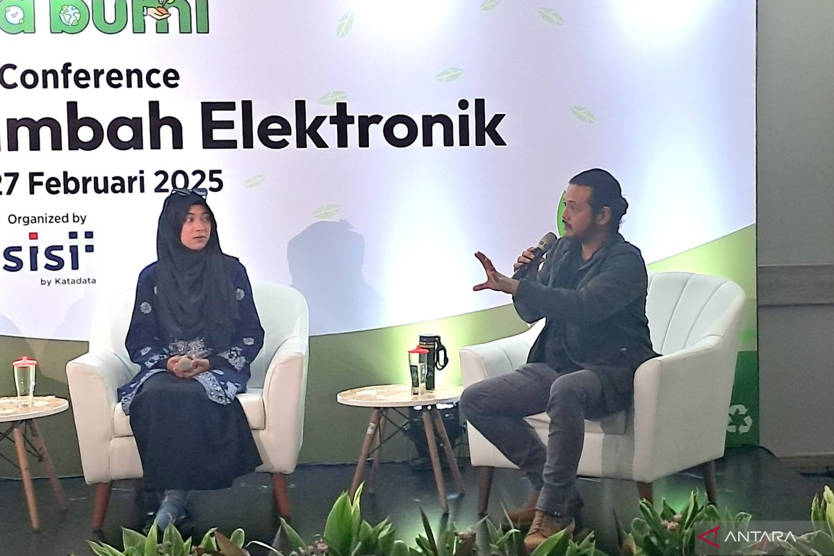 Aktivis: Membangun kesadaran kelola sampah elektronik penting