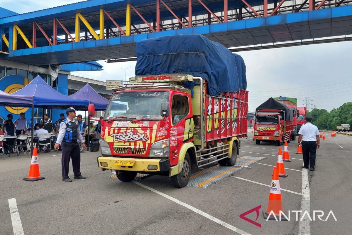 Jasamarga dukung operasi penertiban ODOL Tol Trans Jawa