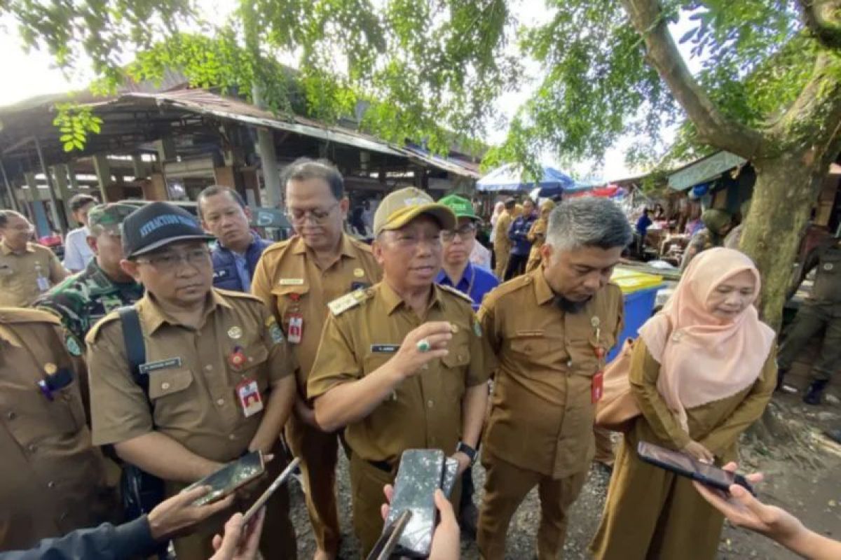 Kalsel kemarin dari usulan infrastruktur hingga distribusi bahan pokok