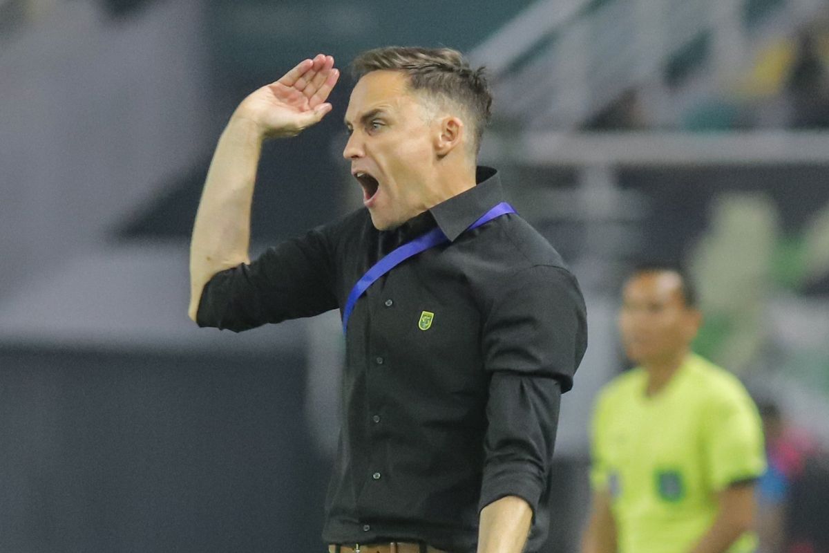 Munster incar kemenangan saat Persebaya dijamu Persija Jakarta