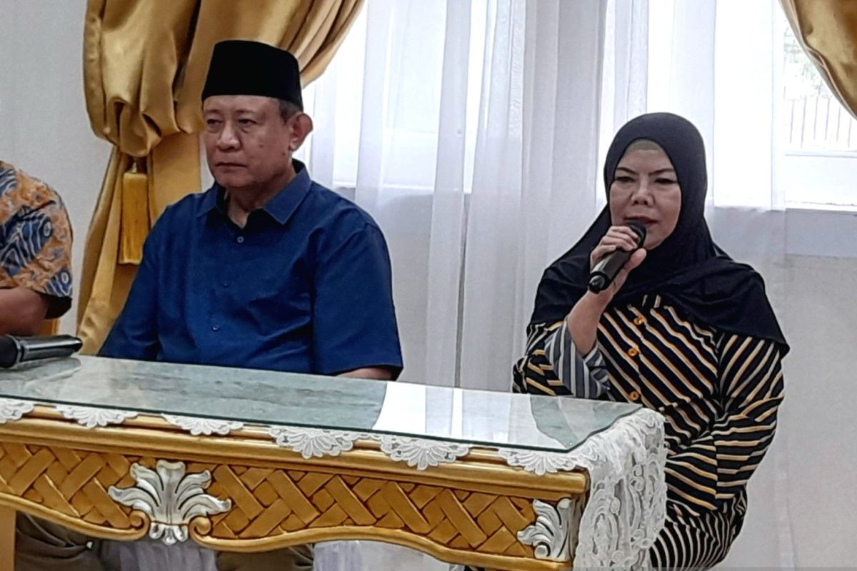 Gubernur-Wagub Gorontalo: Tidak ada pembelian mobil dinas baru