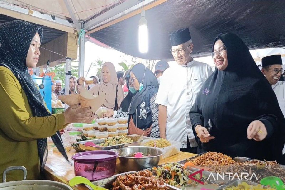 108 pedagang meriahkan Gebyar Ramadhan di Sampit
