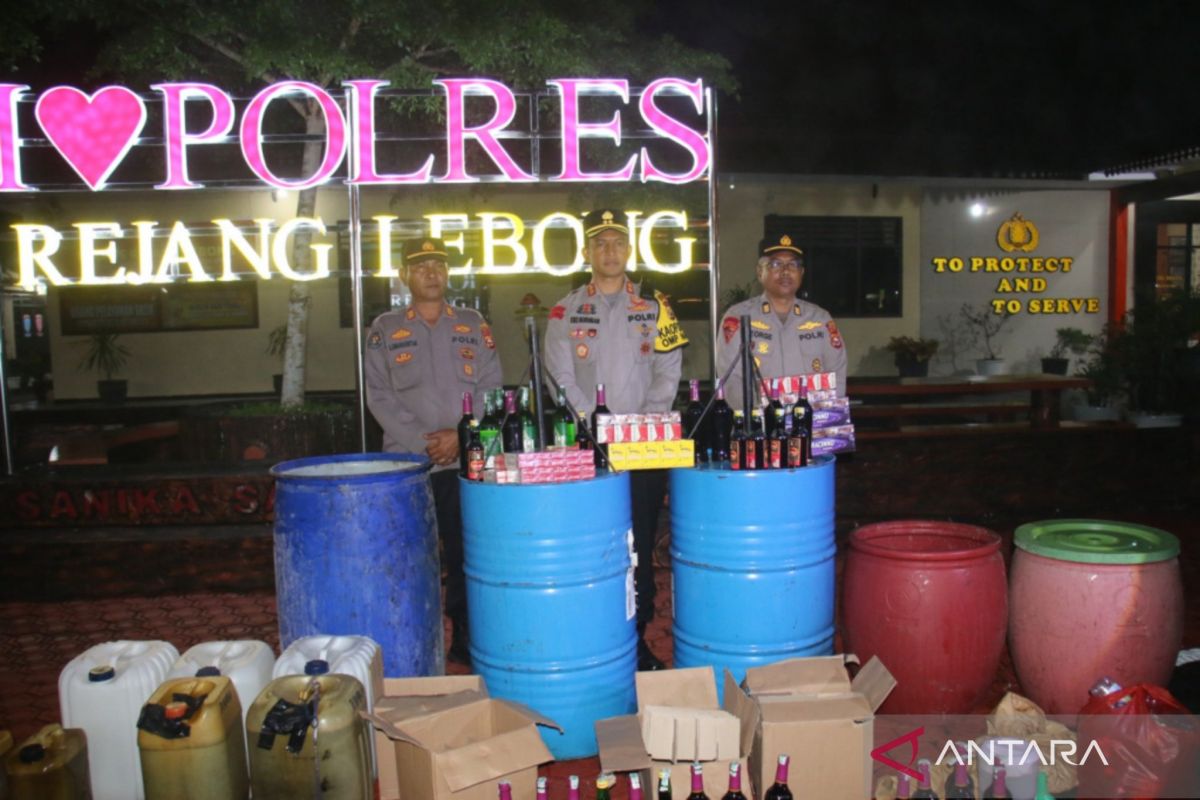 Polres berkomitmen berantas peredaran miras di Rejang Lebong