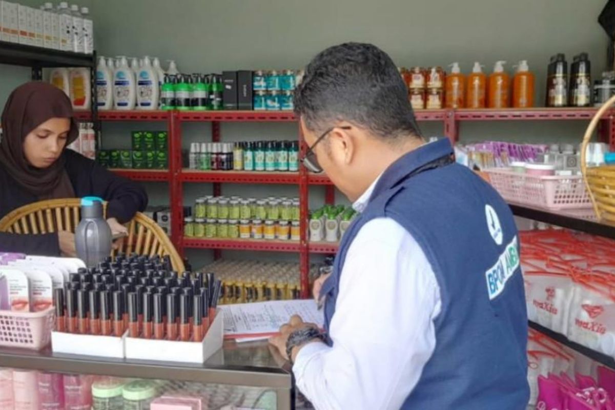 BPOM Ambon gelar intensifikasi pengawasan kosmetik 2025 pada delapan sarana distribusi