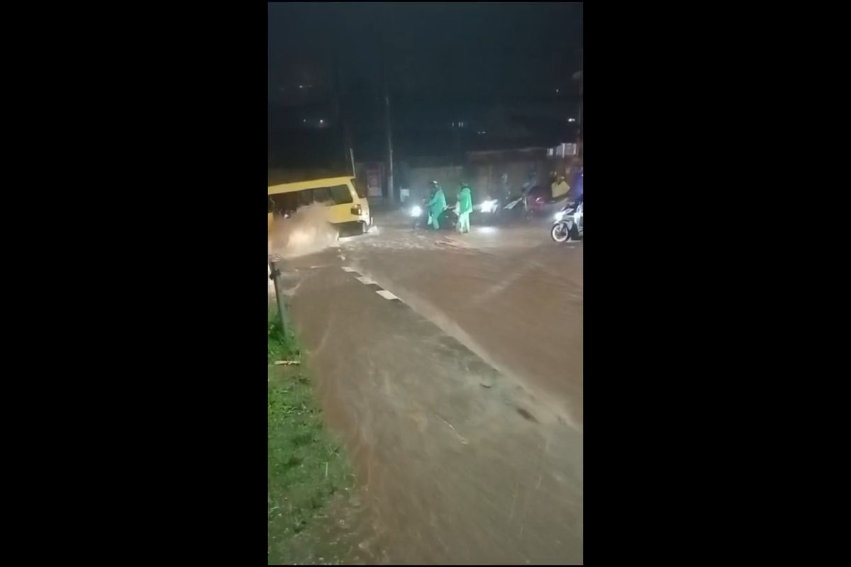 BPBD Jabar terus cari korban hilang akibat bencana di Bogor
