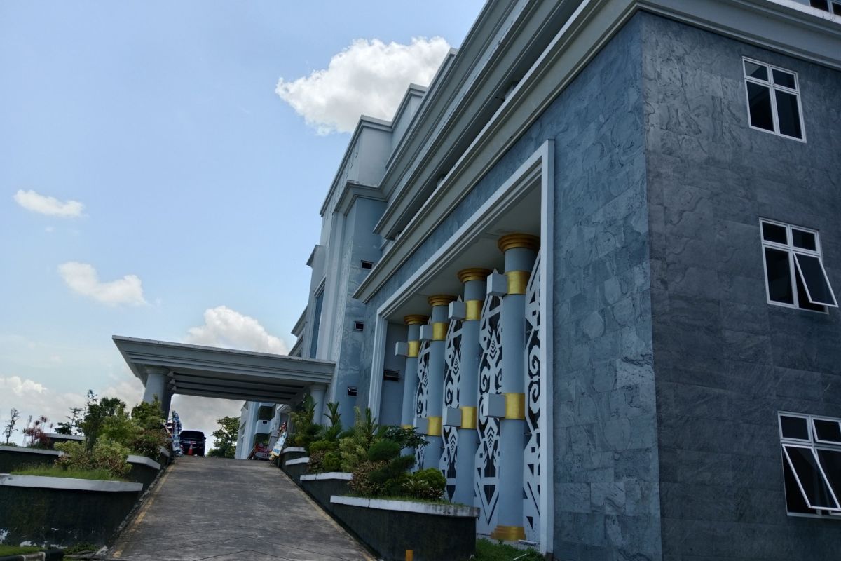 ASN di Lombok Tengah masuk kerja pukul 08.00 WITA selama Ramadhan