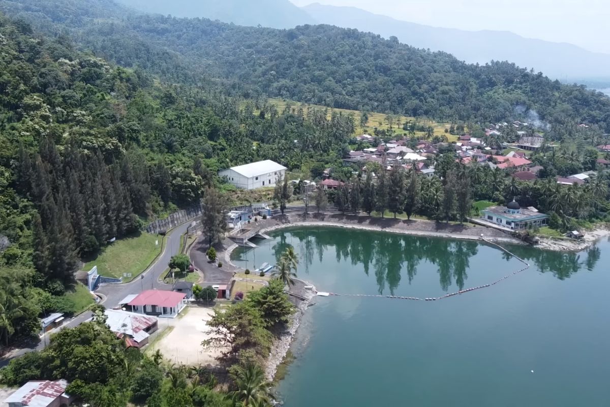 Ikhtiar membangun Pembangkit Listrik Tenaga Surya terapung terbesar di Pulau Sumatera