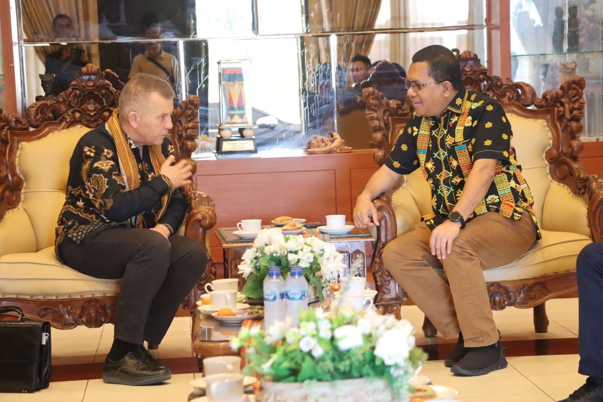 Polandia undang Pemprov NTT hadiri acara peresmian taman mini budaya NTT