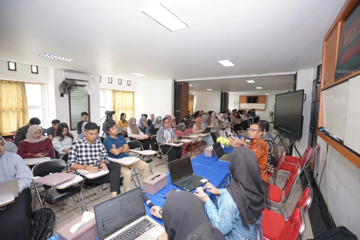 Fisipol UMPR optimalkan Ramadhan dengan pelatihan penulisan karya ilmiah