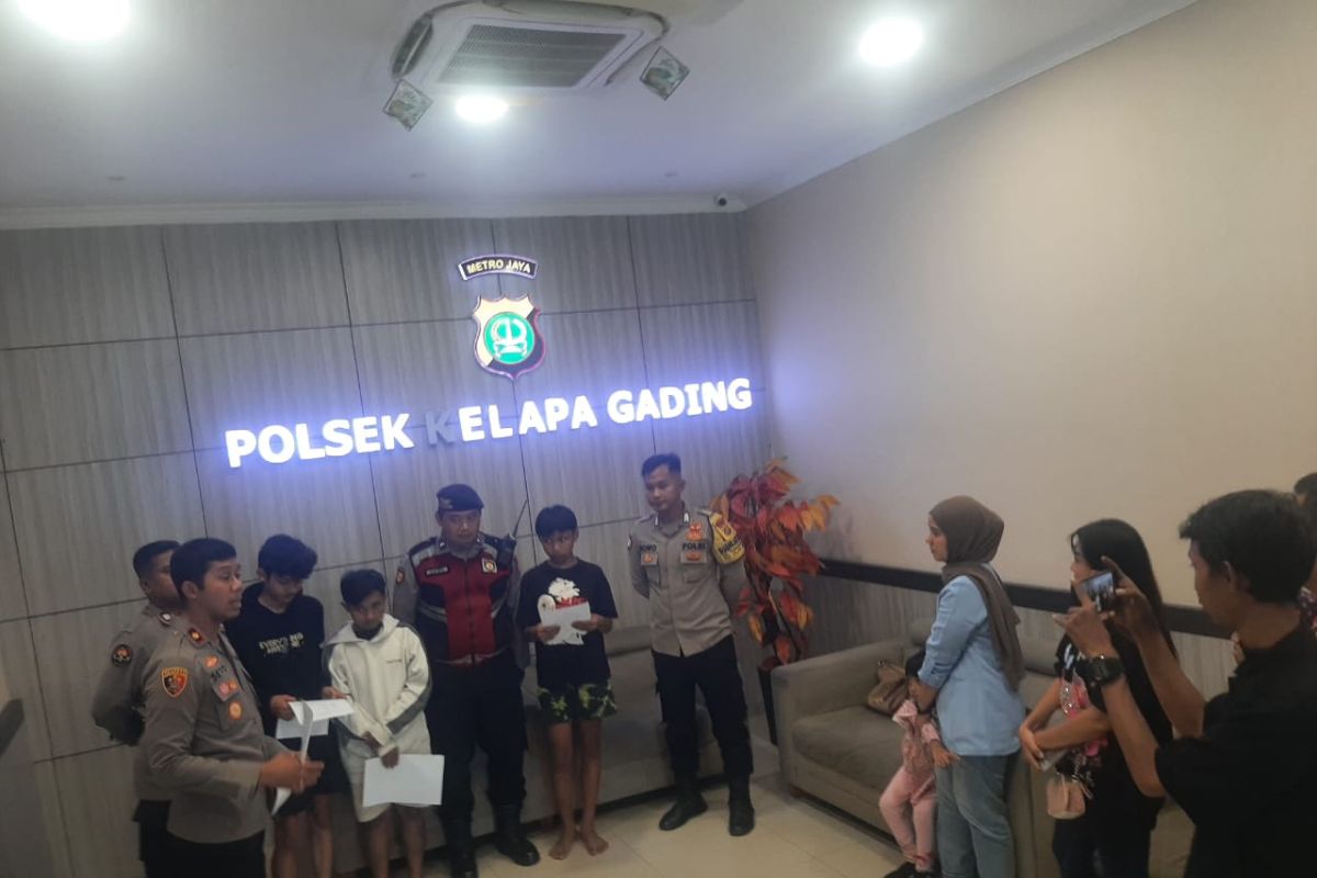 Polisi kembalikan tiga remaja yang terlibat balap liar kepada keluarga