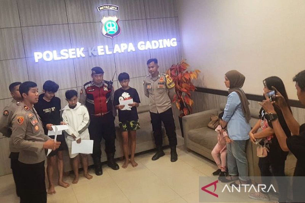Polisi kembalikan tiga remaja yang terlibat balap liar kepada keluarga