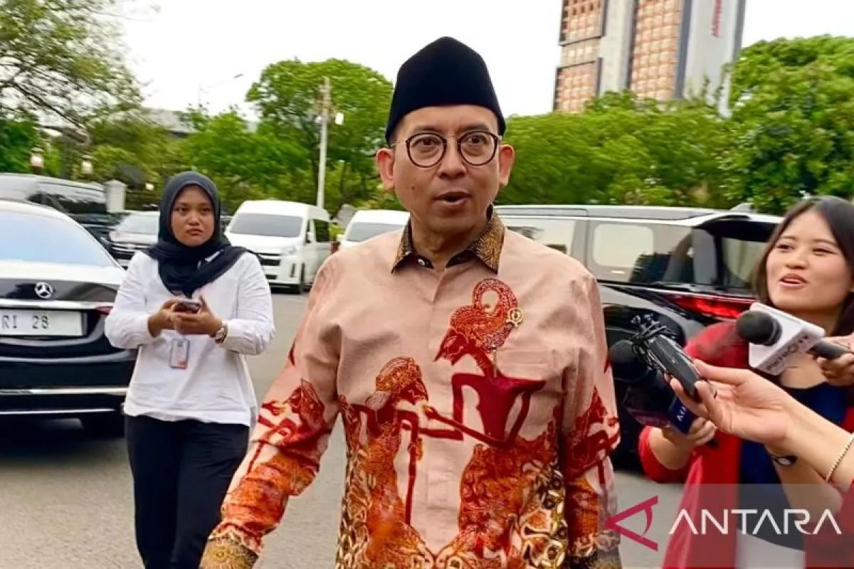 Fadli Zon hingga Ketua MPR sambangi Istana buka puasa