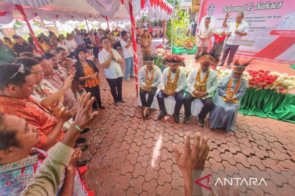 Hermus Indou komitmen tuntaskan tantangan pembangunan Manokwari