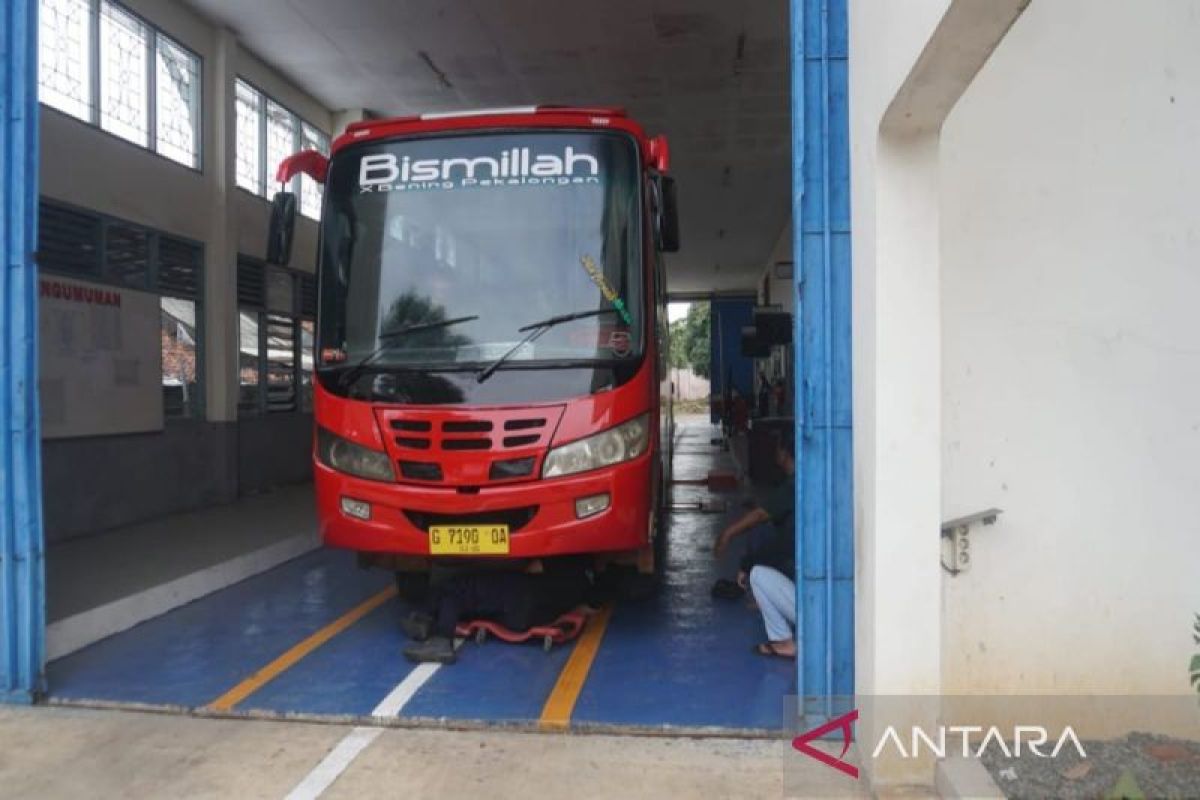 Pemkot Pekalongan  giatkan periksa transportasi Lebaran