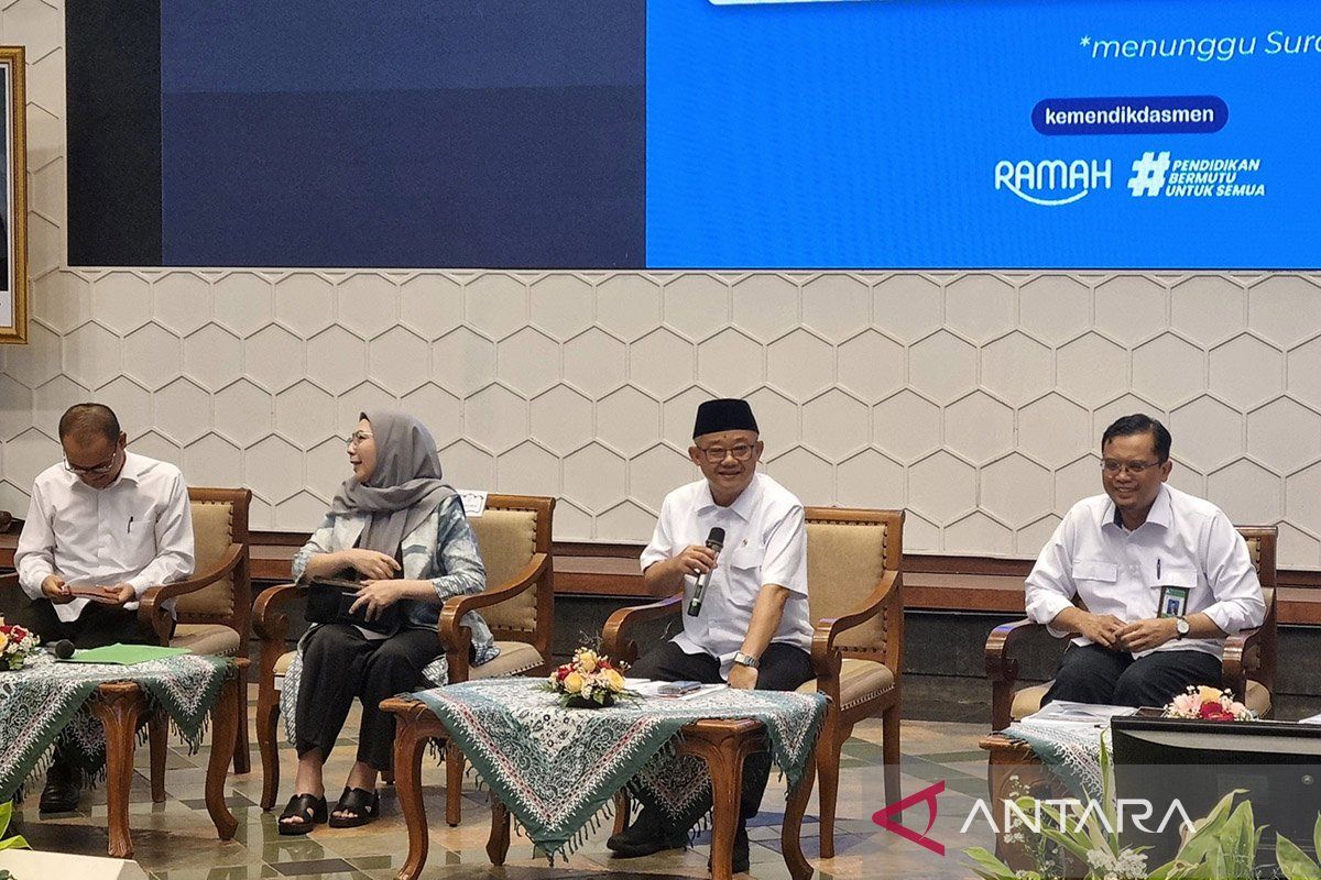 Mendikdasmen: Kebijakan SPMB tidak berlaku bagi penerimaan murid SMK