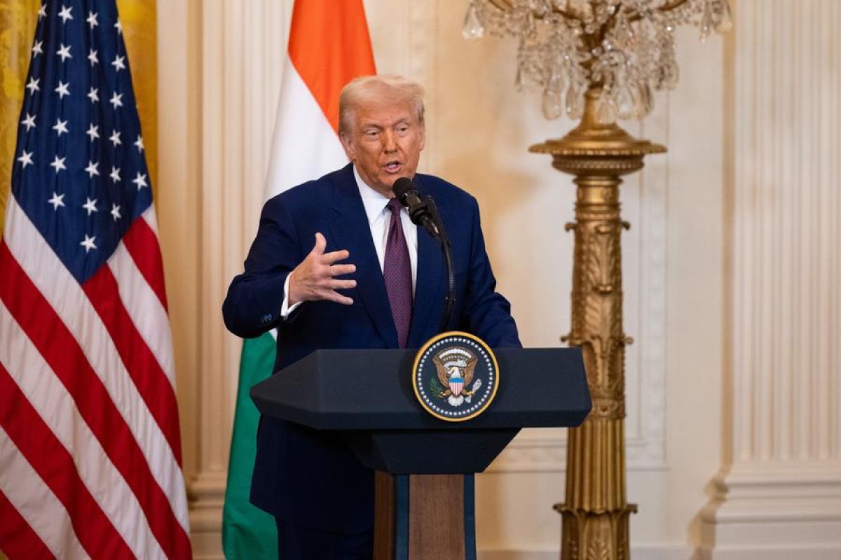 Trump sebut tarif 25 persen untuk Meksiko dan Kanada berlaku 4 Maret