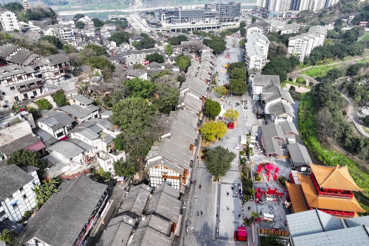 Menjelajahi pesona autentik kota kuno Ciqikou di Chongqing di China
