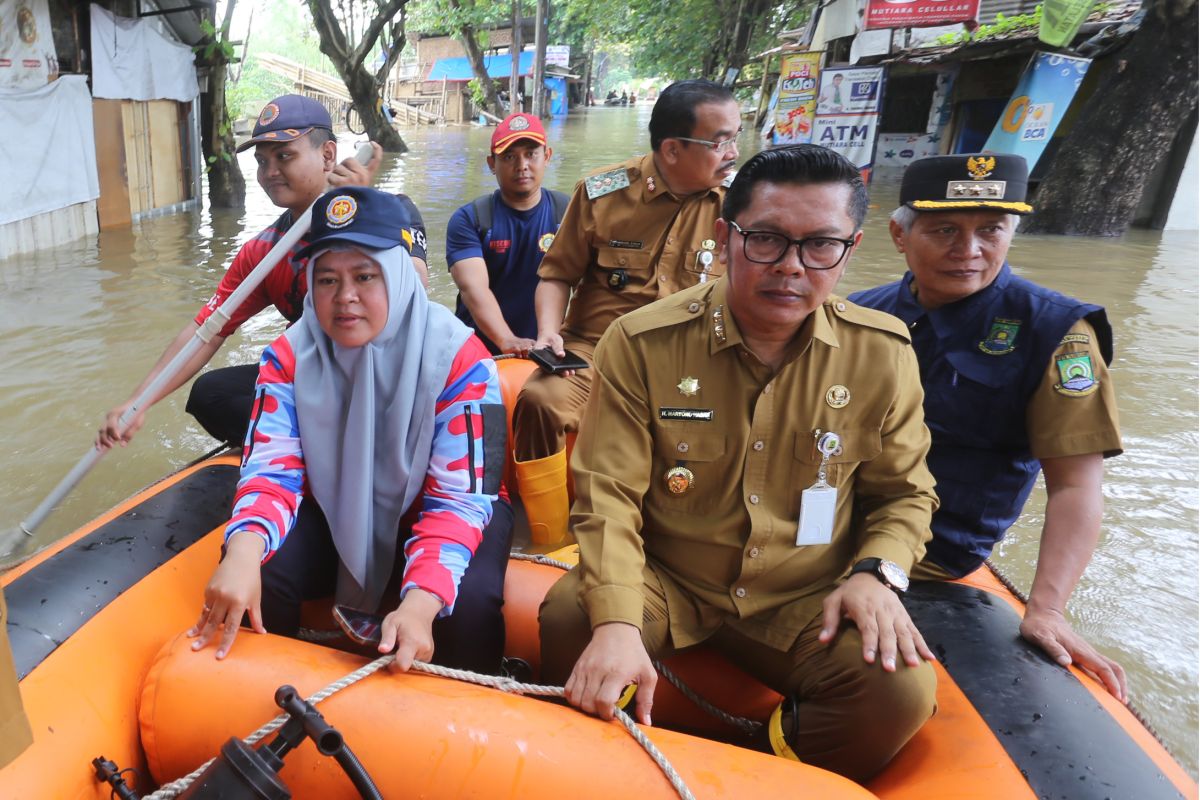 Pemkot Tangerang kerahkan 23 mesin pompa untuk mengatasi banjir