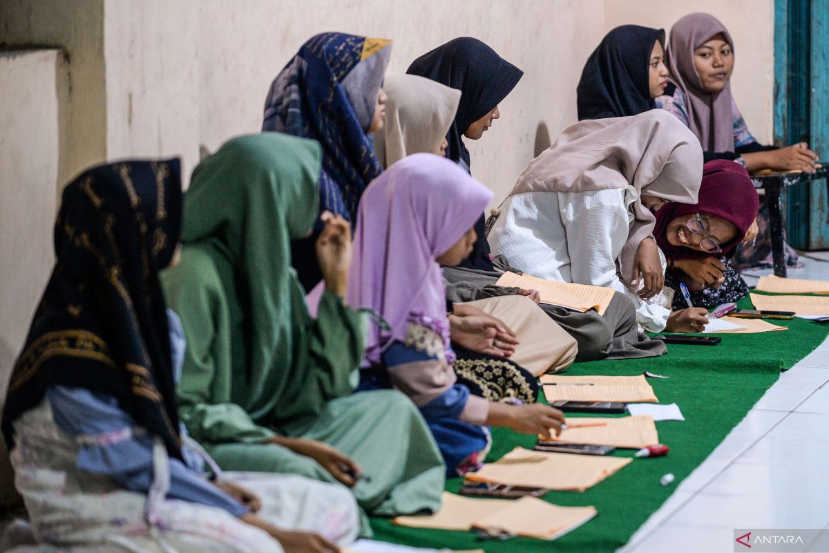 Jadwal, niat, dan tata cara puasa Ayyamul Bidh November 2025