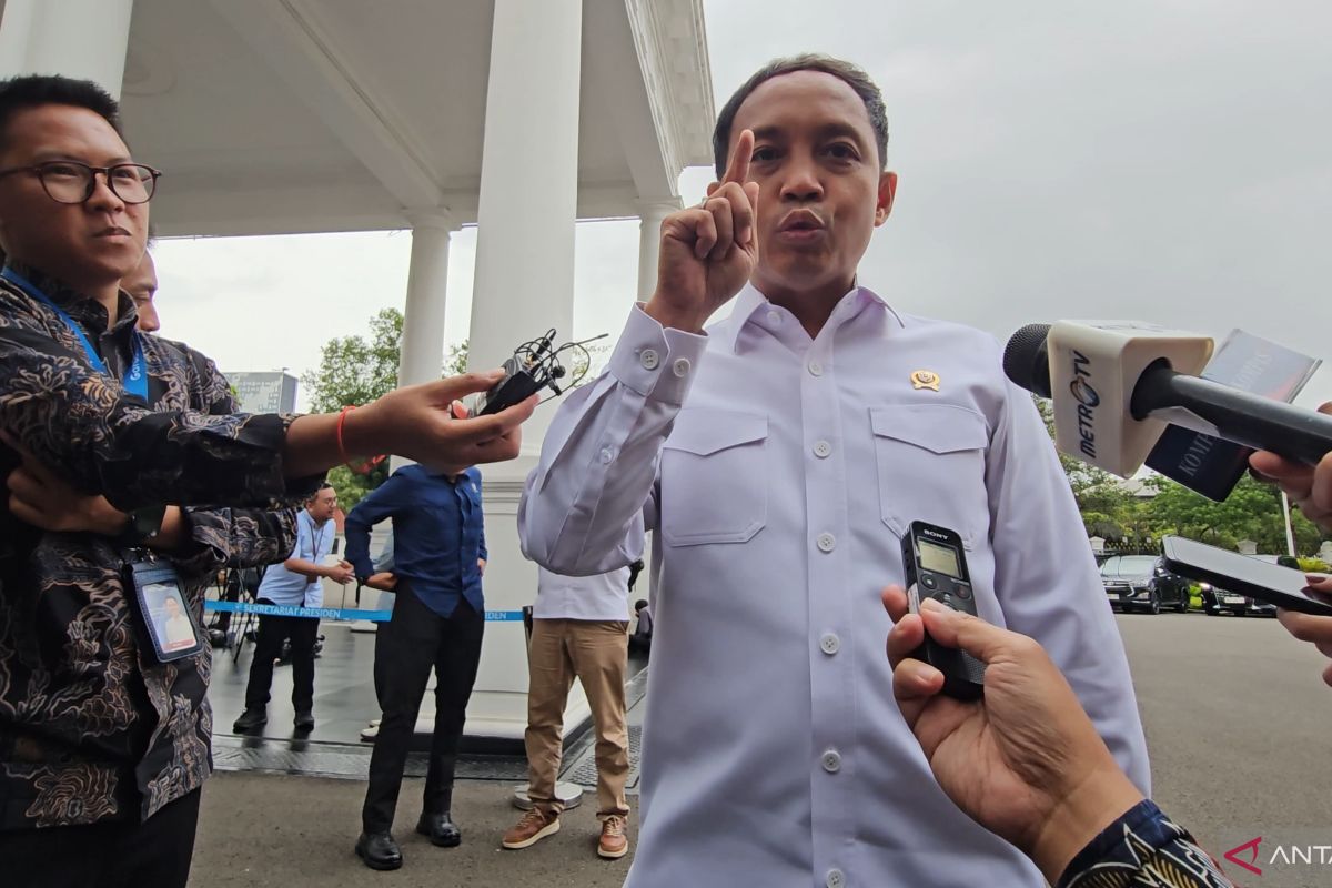 Video call dengan Jokowi, Menhut bahas penanaman aren 1,2 juta hektare