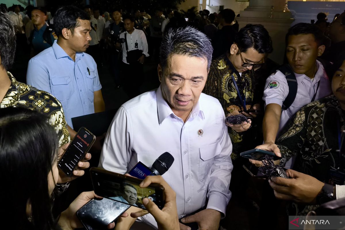 130 hari kerja, Presiden ingatkan menteri fokus jalankan prioritas