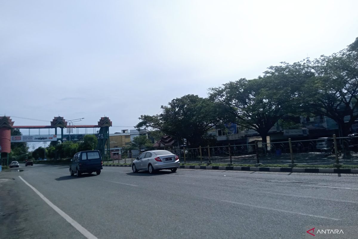 Cuaca Banda Aceh hari ini berawan dengan peluang hujan ringan