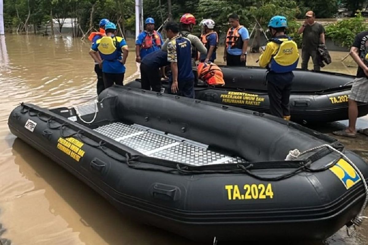 Minister underscores commitment to addressing Bekasi flood crisis