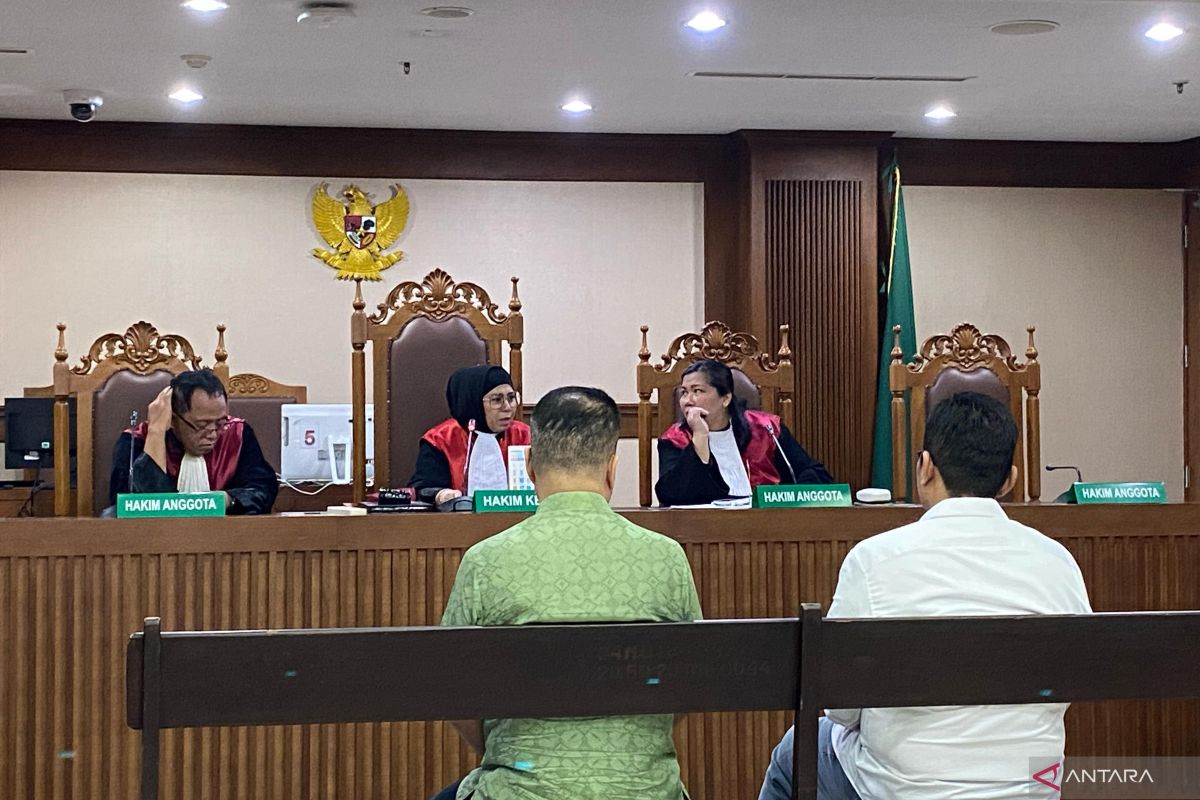 Pemilik Lawu Agung Mining didakwa pencucian uang