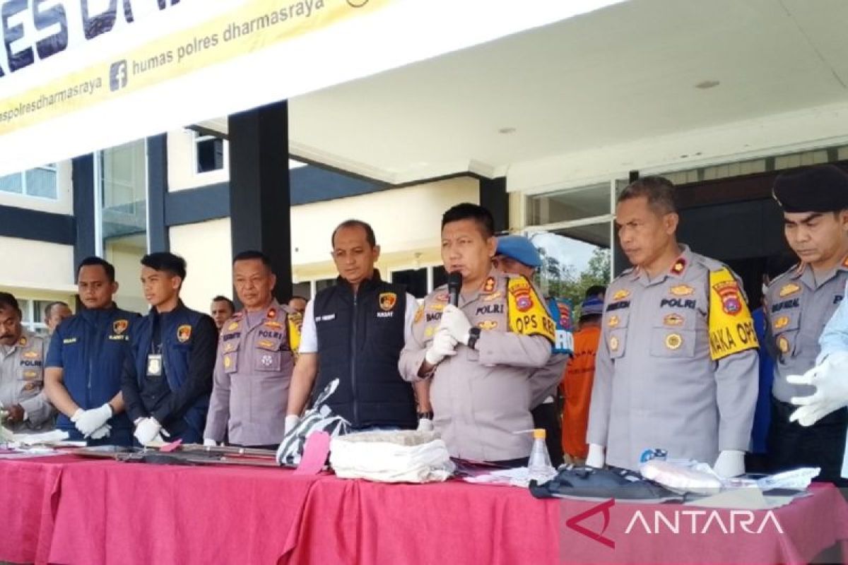 Polisi tangkap otak perampokan bersenjata api di Dharmasraya
