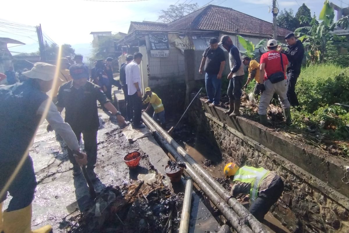 Pemkab Garut tangani kerusakan akibat bencana alam di tiga kecamatan