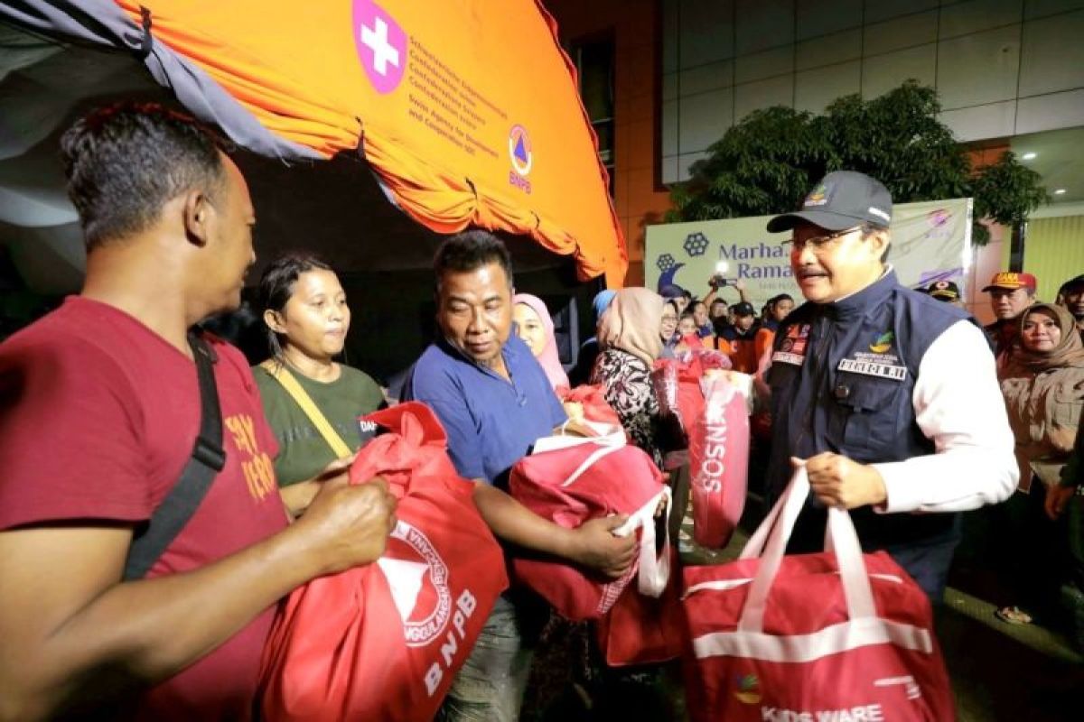 Kolaborasi Kemensos-BNPB bantu korban banjir Jakarta, Bogor dan Bekasi