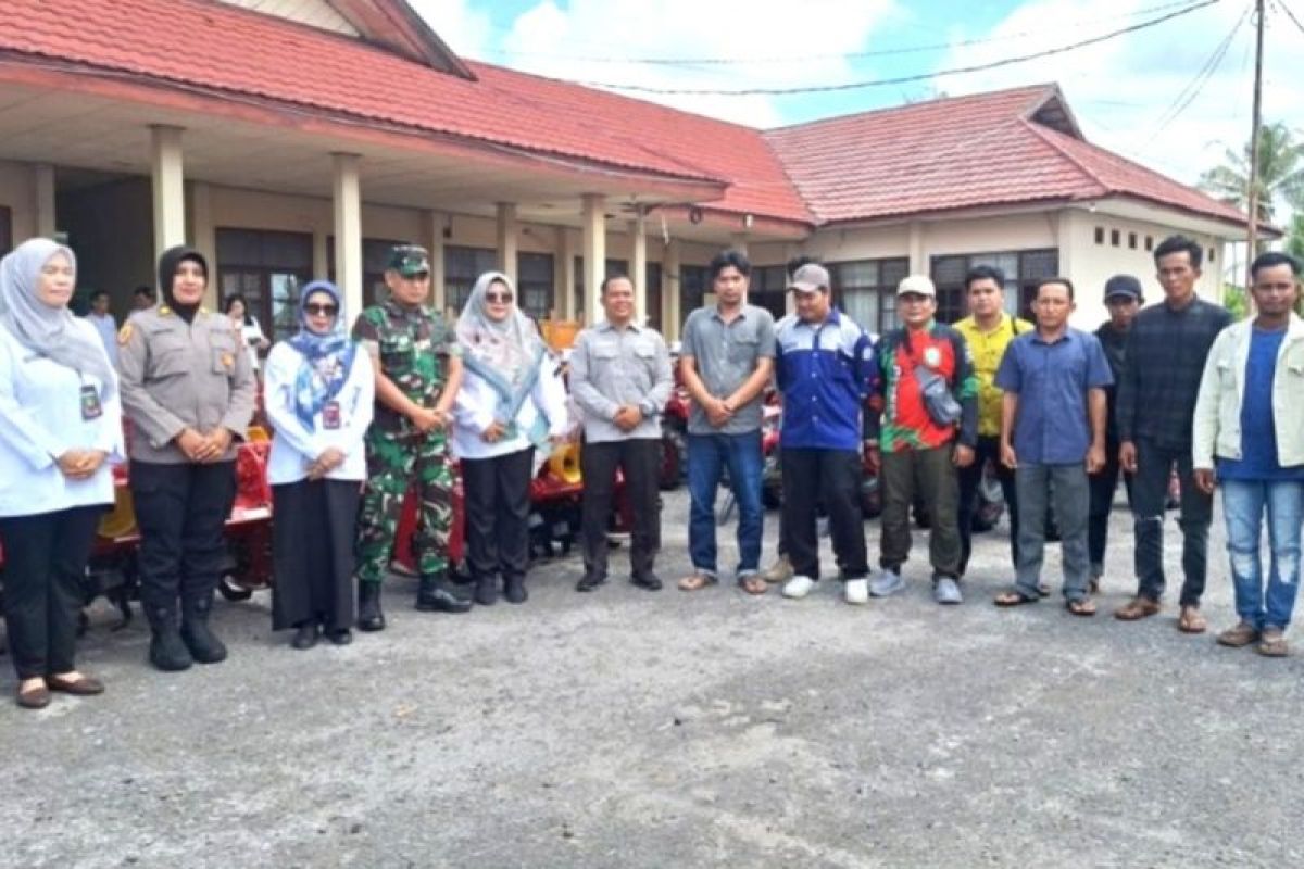 Dinas Pertanian Kotim serahkan bantuan alsintan untuk Brigade Pangan