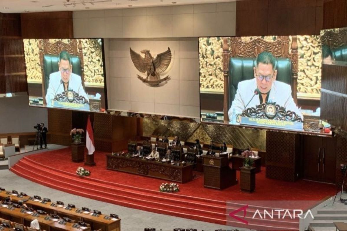 Rapat Paripurna DPR RI setujui naturalisasi Emil, Dean, dan Joey