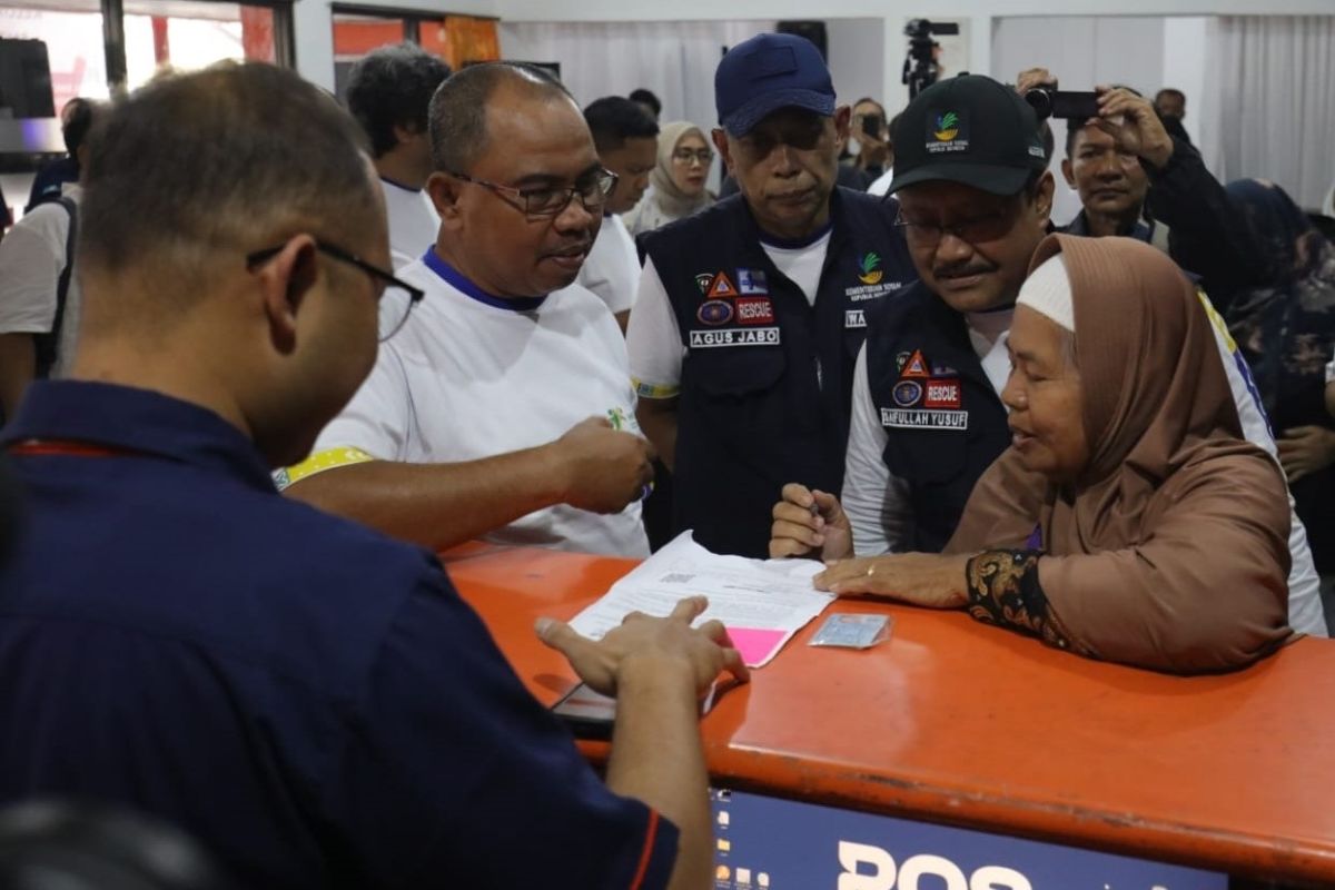Penyaluran bansos Sembako dan Program PKH oleh PosIND capai 90 persen
