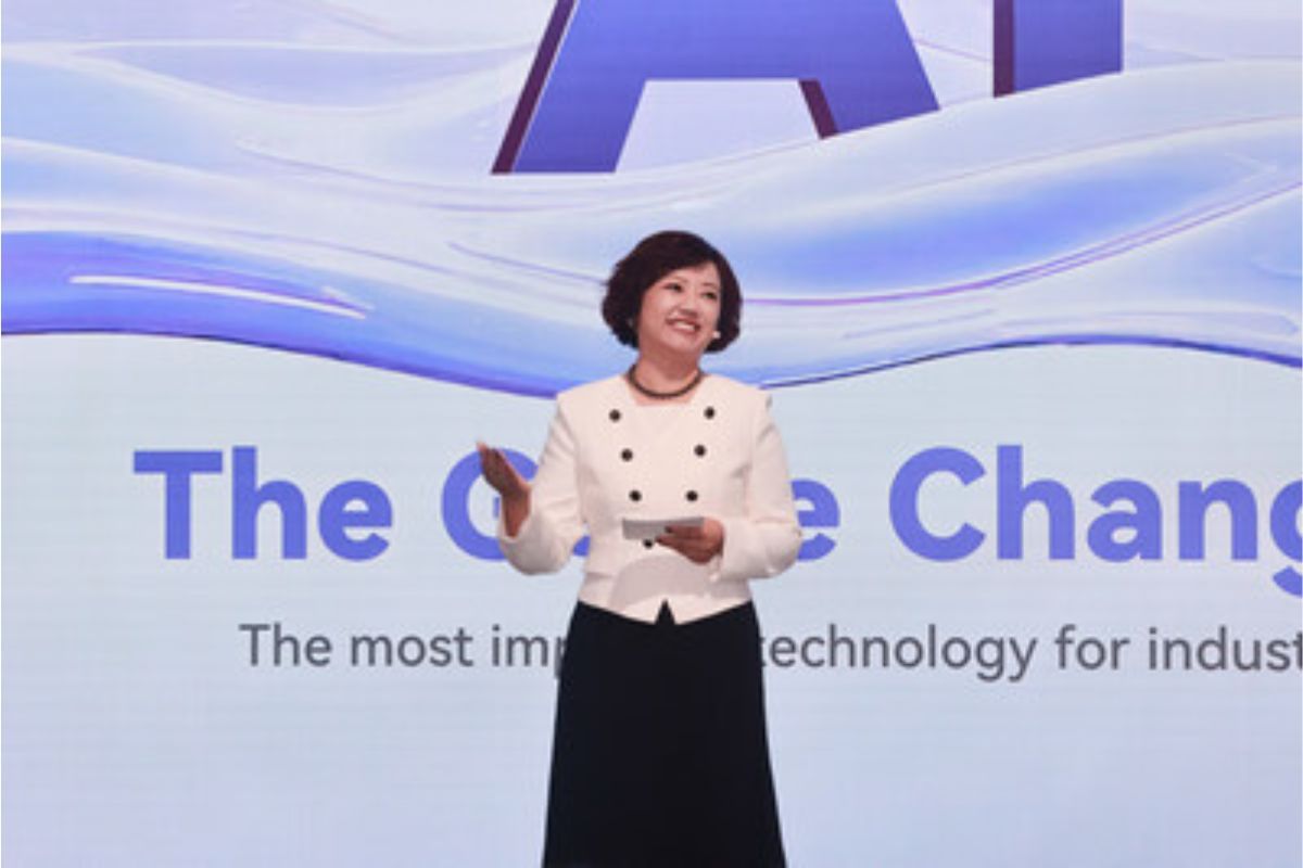 Percepat Perkembangan Fitur Bawaan AI, Tingkatkan Kesuksesan: Huawei Cloud Lansir Layanan dan Solusi Komputasi Awan Baru di MWC 2025
