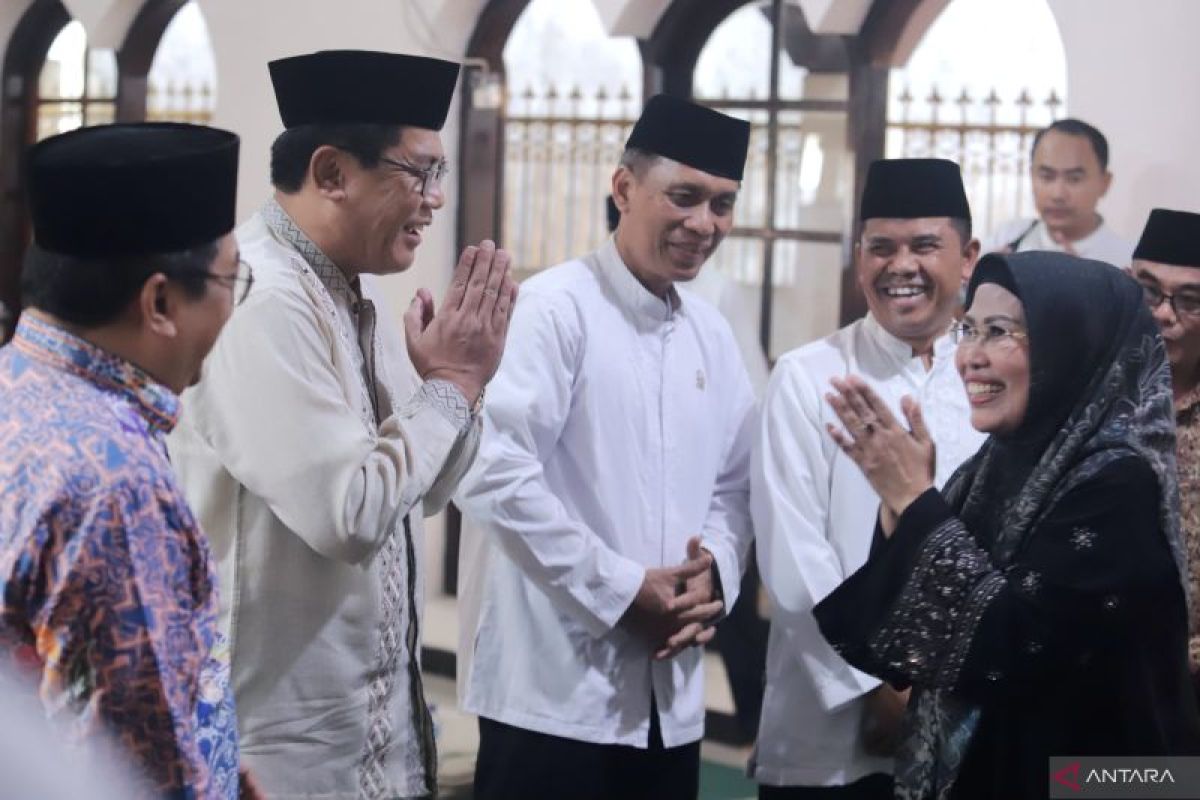 Bupati Serang minta Bawaslu awasi program Safari Ramadhan
