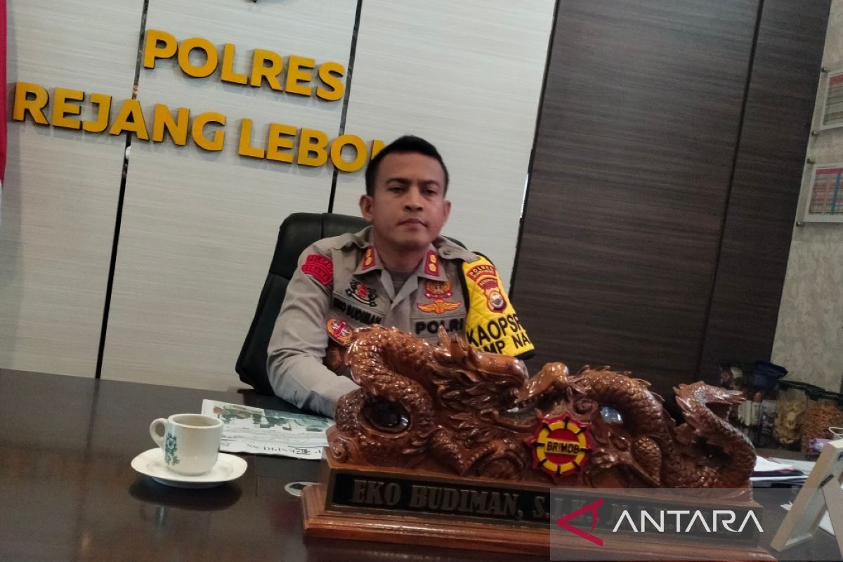 Polres Rejang Lebong tetapkan empat tersangka pembunuhan dua warga saat hadiri pesta malam