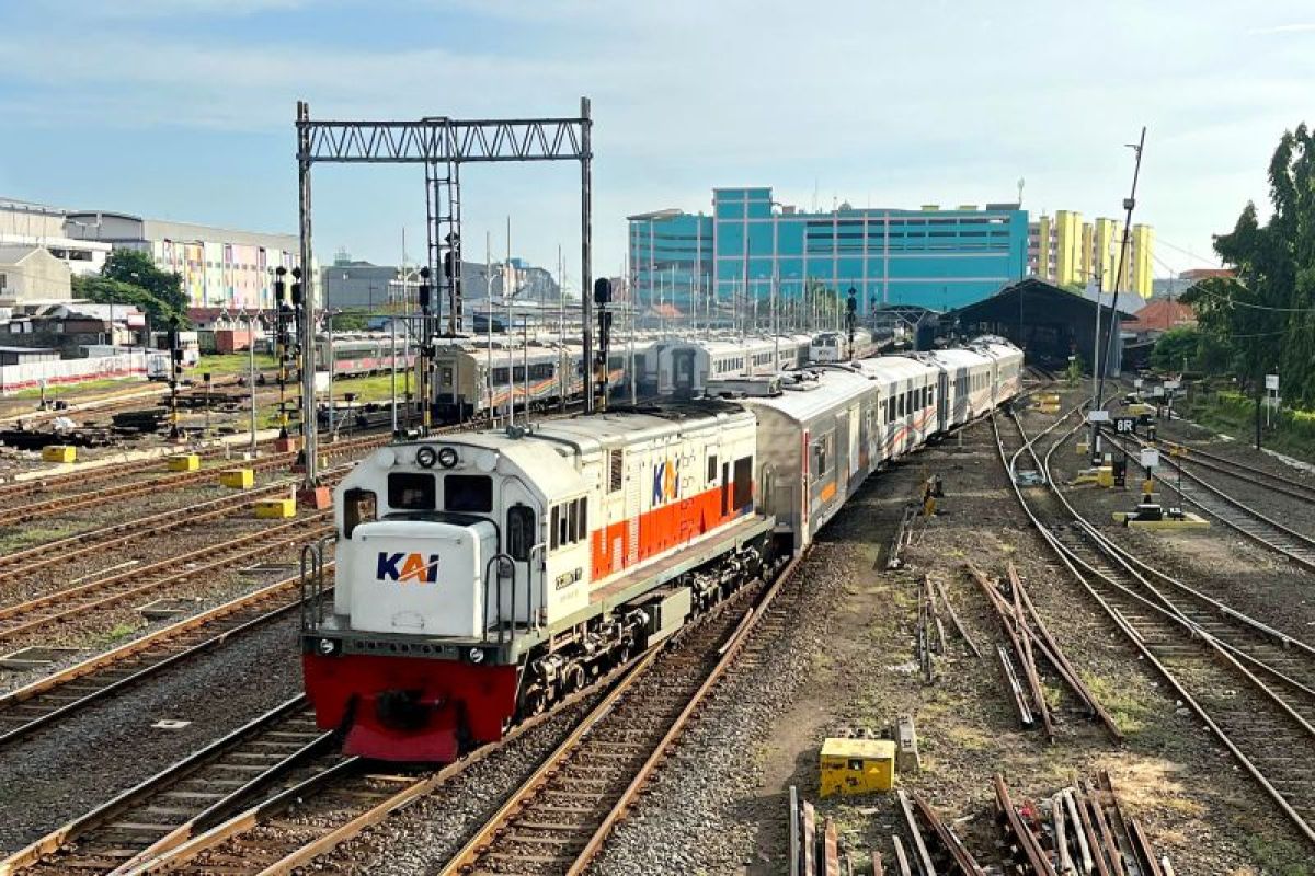 Daop 8 Surabaya catat penumpang KA Lebaran capai 198.380 orang