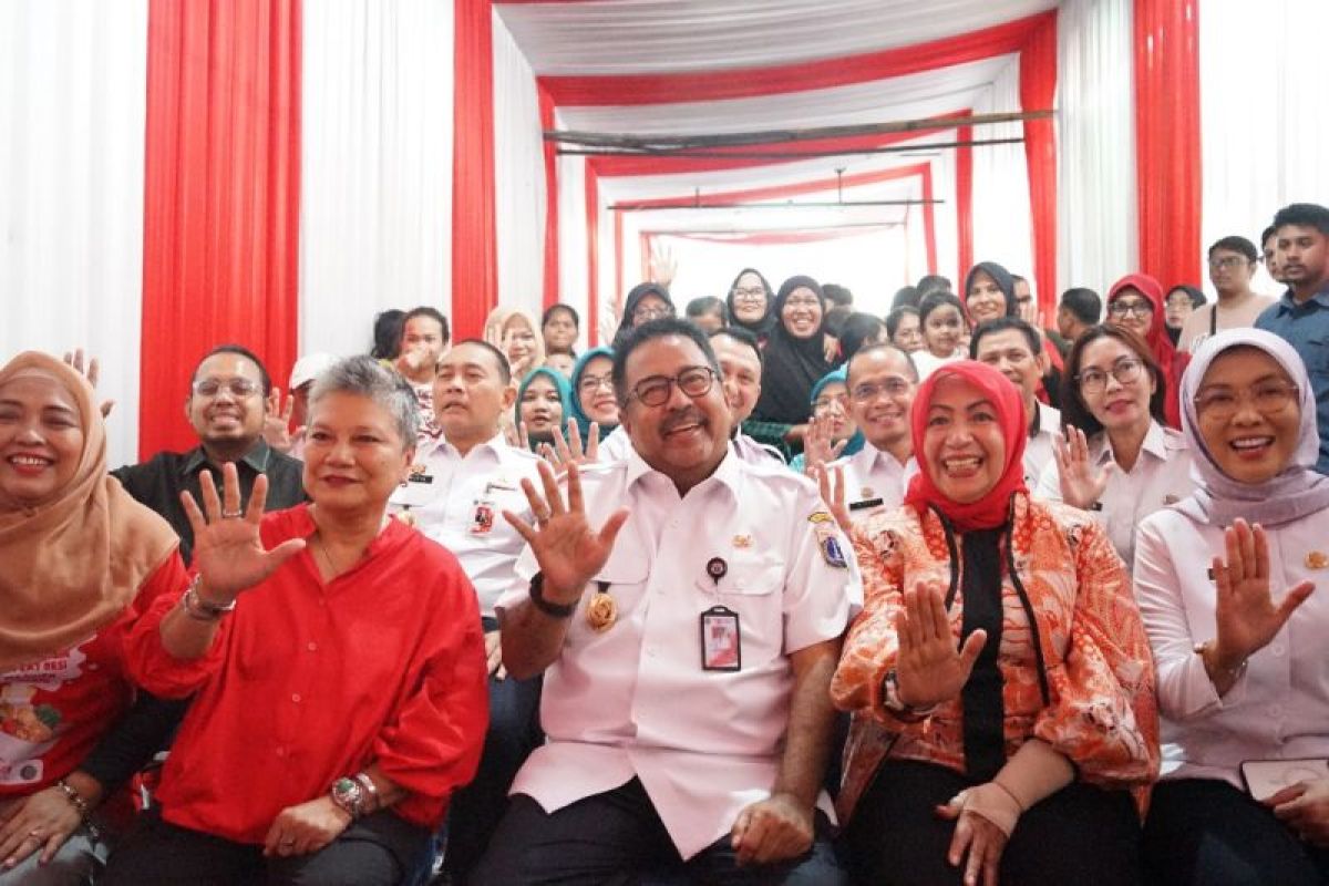 Wagub Rano tekankan pentingnya susu untuk anak